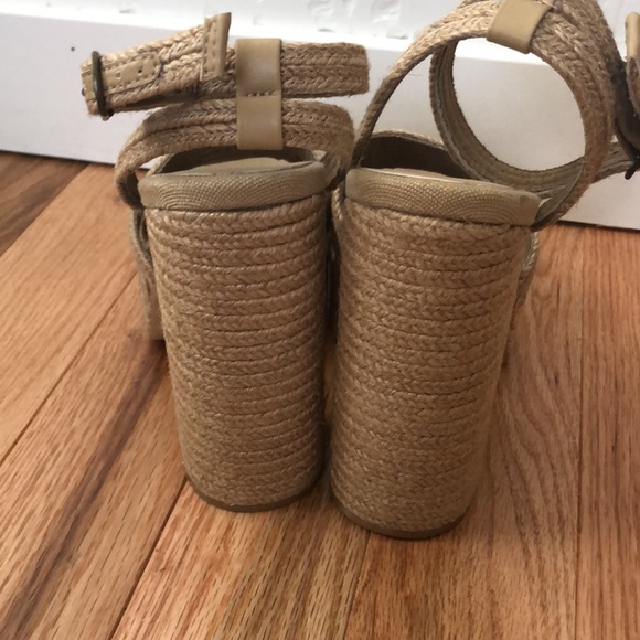 SOLD NEW Jeffrey Campbell✨Yawl Ankle Strap Platform Sandal - Picture 7 of 9